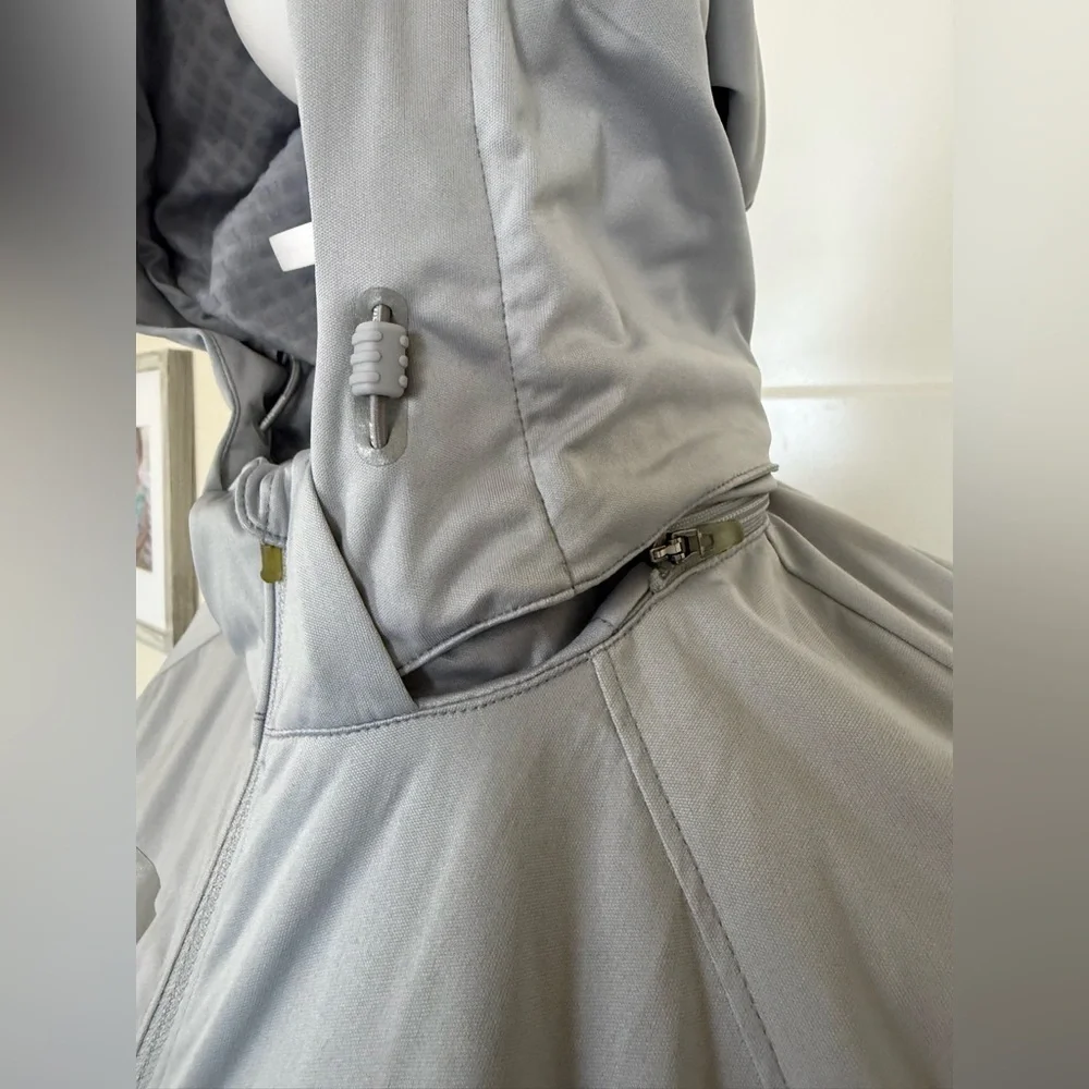 Nike Running Dri-FIT Hooded Jacket - Size Small - Detachable Hood + Gaiter